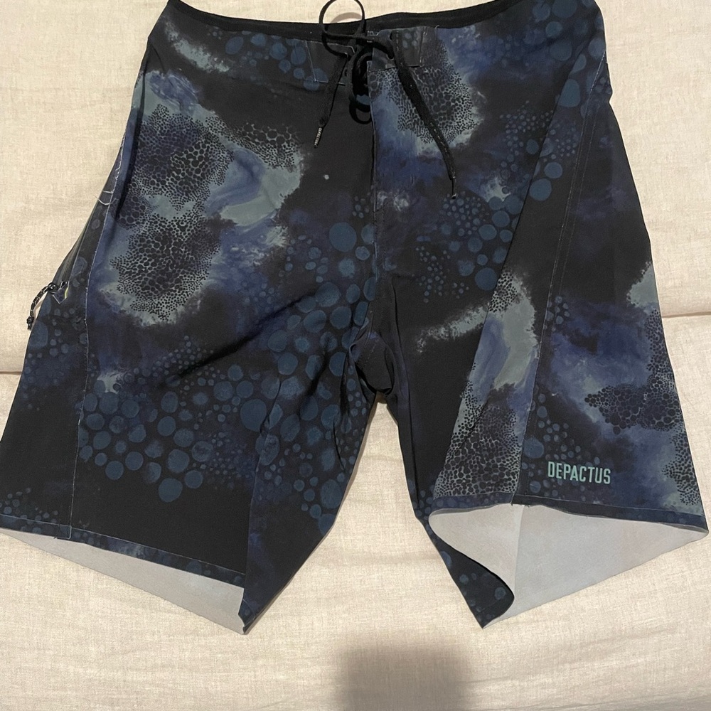 Pact Men's Navy and Black Patterned Board Shorts